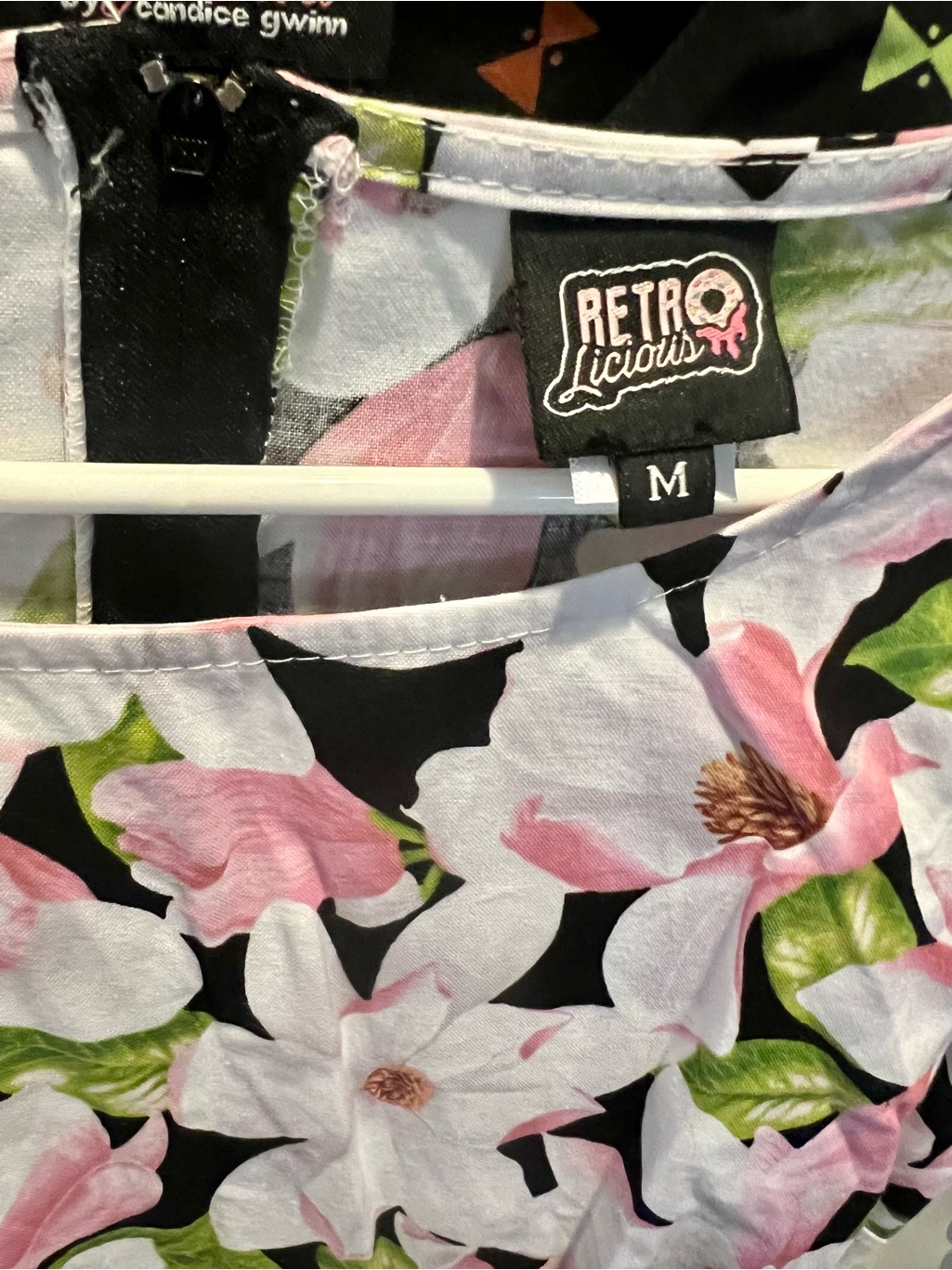 Retrolicious Pink & White Floral Scoop Neck Dress